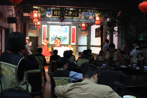 “百家報(bào)社聚焦池州” 新聞攝影采訪團(tuán)走進(jìn)天方