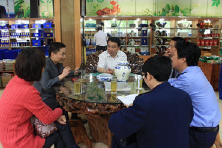 池州市工商局黃局長(zhǎng)到天方考察調(diào)研
