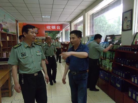 石臺縣人武部到天方開展主題教育活動