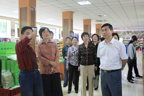 安徽省婦聯(lián)領(lǐng)導(dǎo)來天方調(diào)研