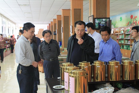 袁繼明深入天方企業(yè)調(diào)研工作考察集團(tuán)農(nóng)業(yè)產(chǎn)業(yè)化建設(shè)