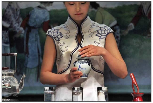 優(yōu)秀獎(jiǎng)  楊仁輝《清新霧里青》