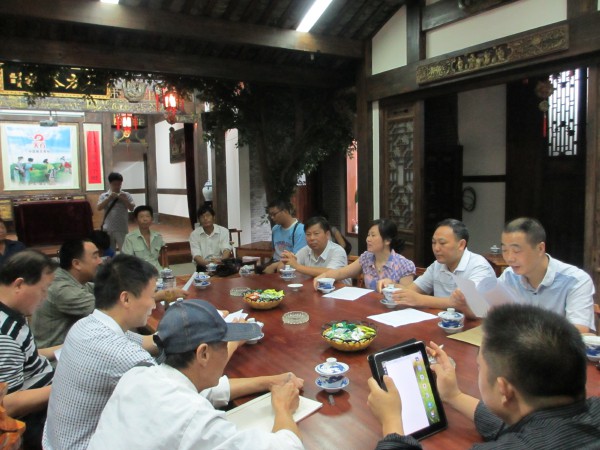 市農(nóng)委組織西山焦棗產(chǎn)銷專業(yè)合作社到天方走訪調(diào)研