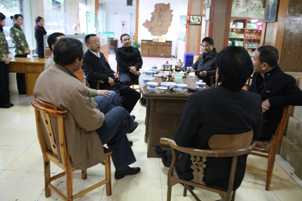 天方茶業(yè)開展“法律進(jìn)企業(yè)”活動