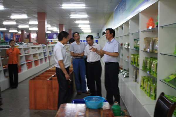 桂林副市長對天方旅游商品給與了一些建設(shè)性指示